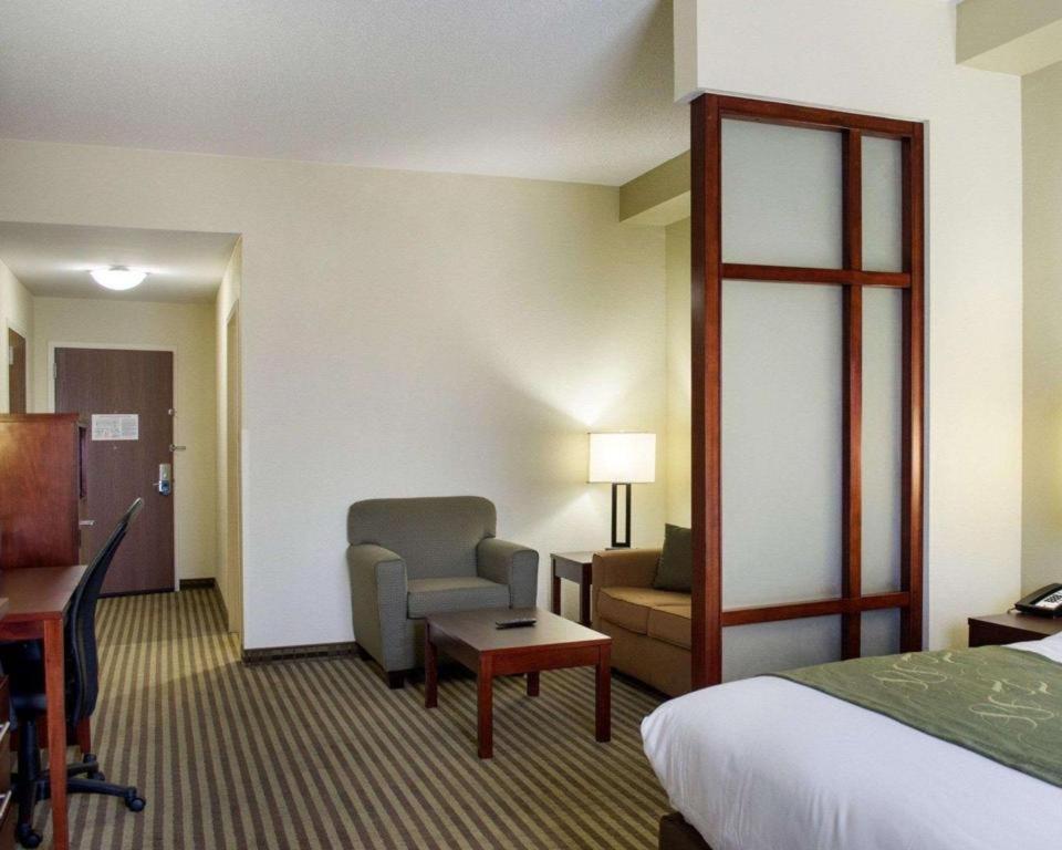 Comfort Suites Greenwood Eksteriør billede