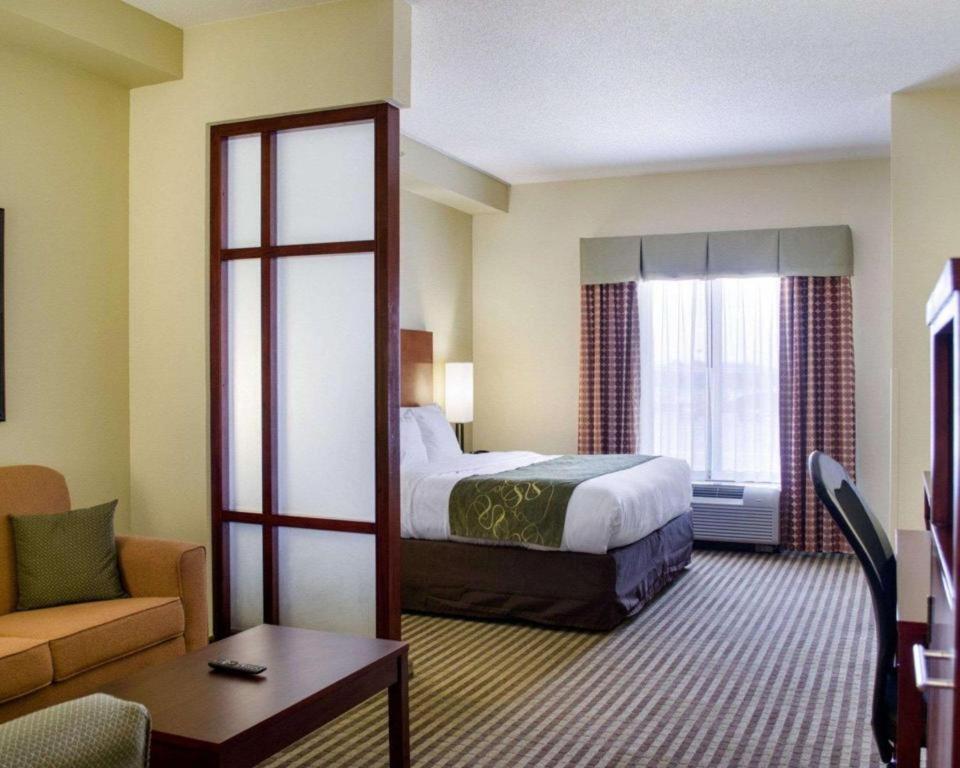 Comfort Suites Greenwood Eksteriør billede