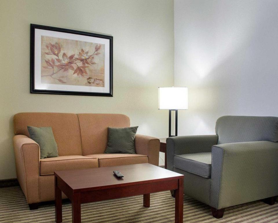 Comfort Suites Greenwood Eksteriør billede