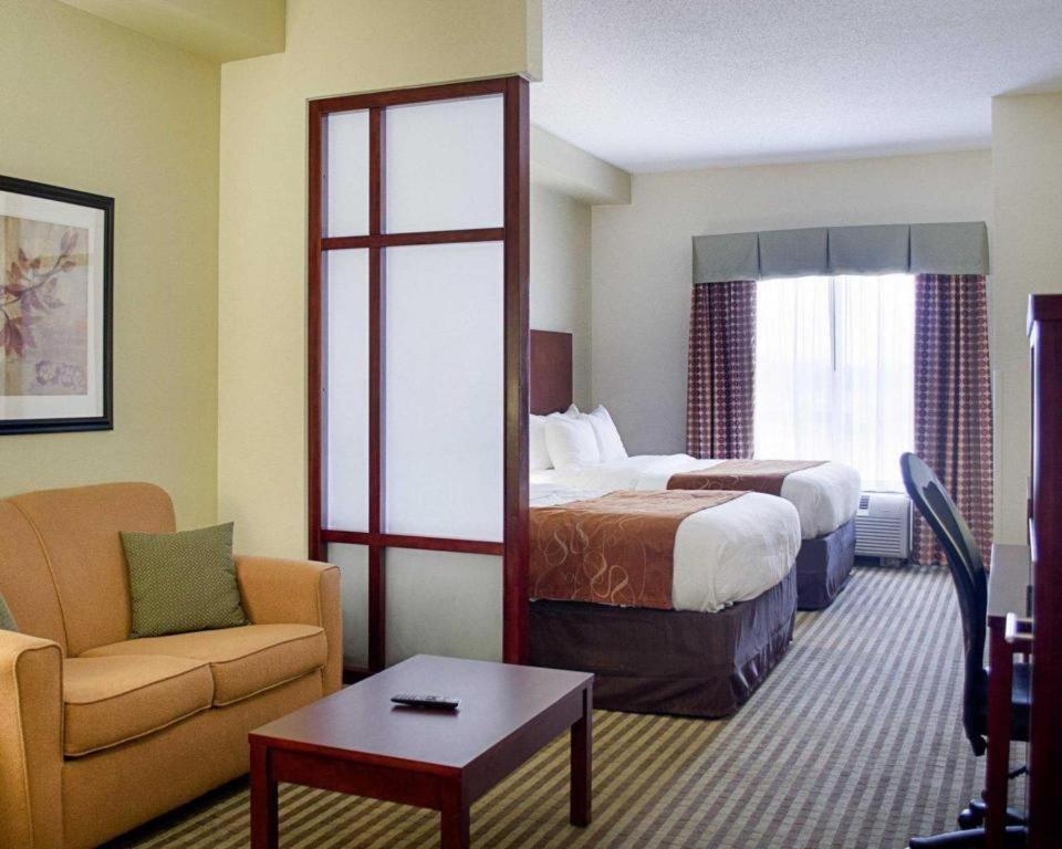 Comfort Suites Greenwood Eksteriør billede